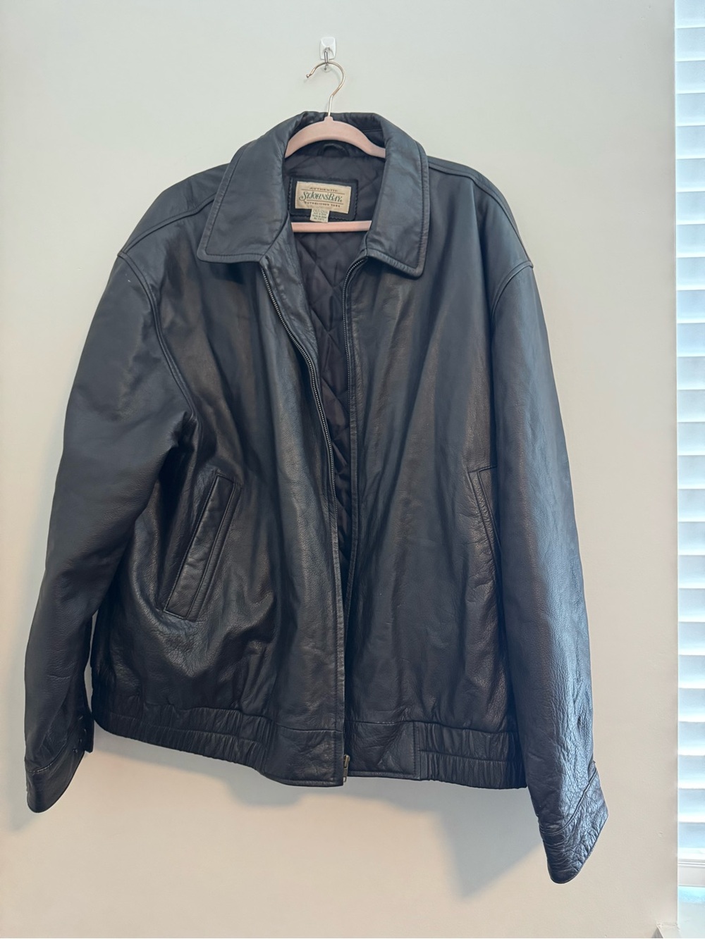 Vintage St. John's Bay Black Genuine Leather Bomber Zip Up Jacket